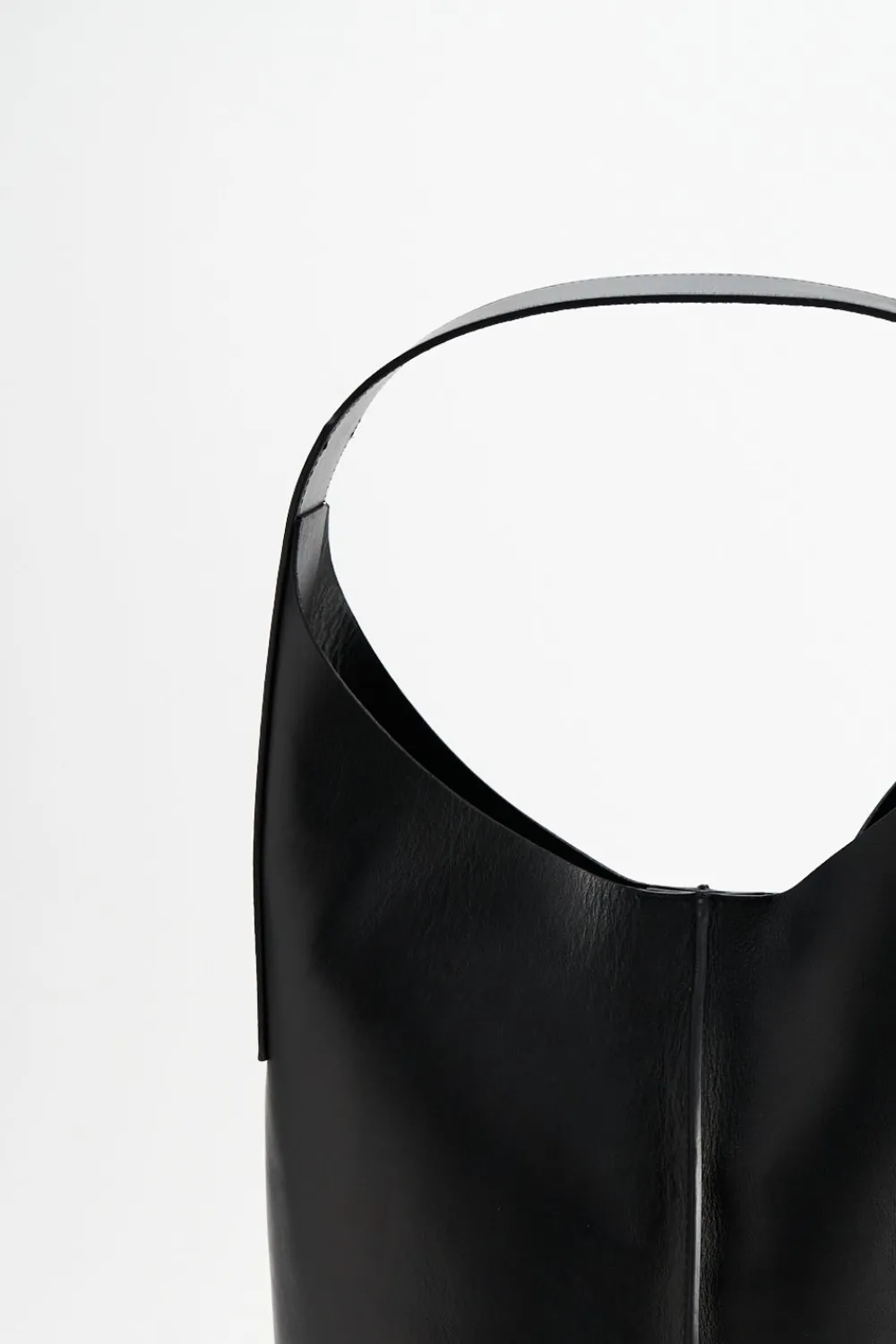 COPENHAGEN STUDIOS Taschen-Cph Bag 1 Medium Vitello Schwarz