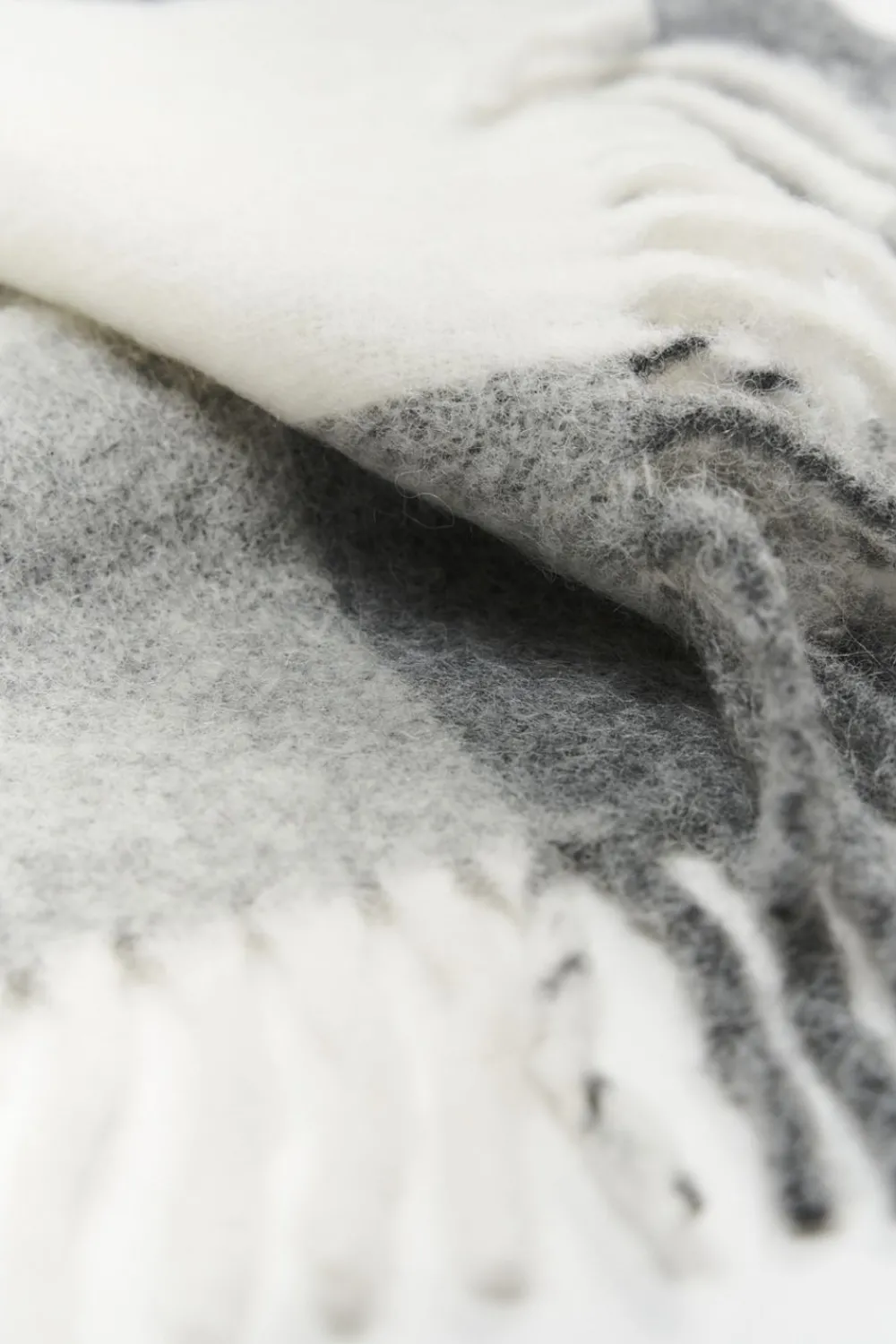COPENHAGEN STUDIOS Schals-Cph Shawl 4 Wool Mix Graue Melange
