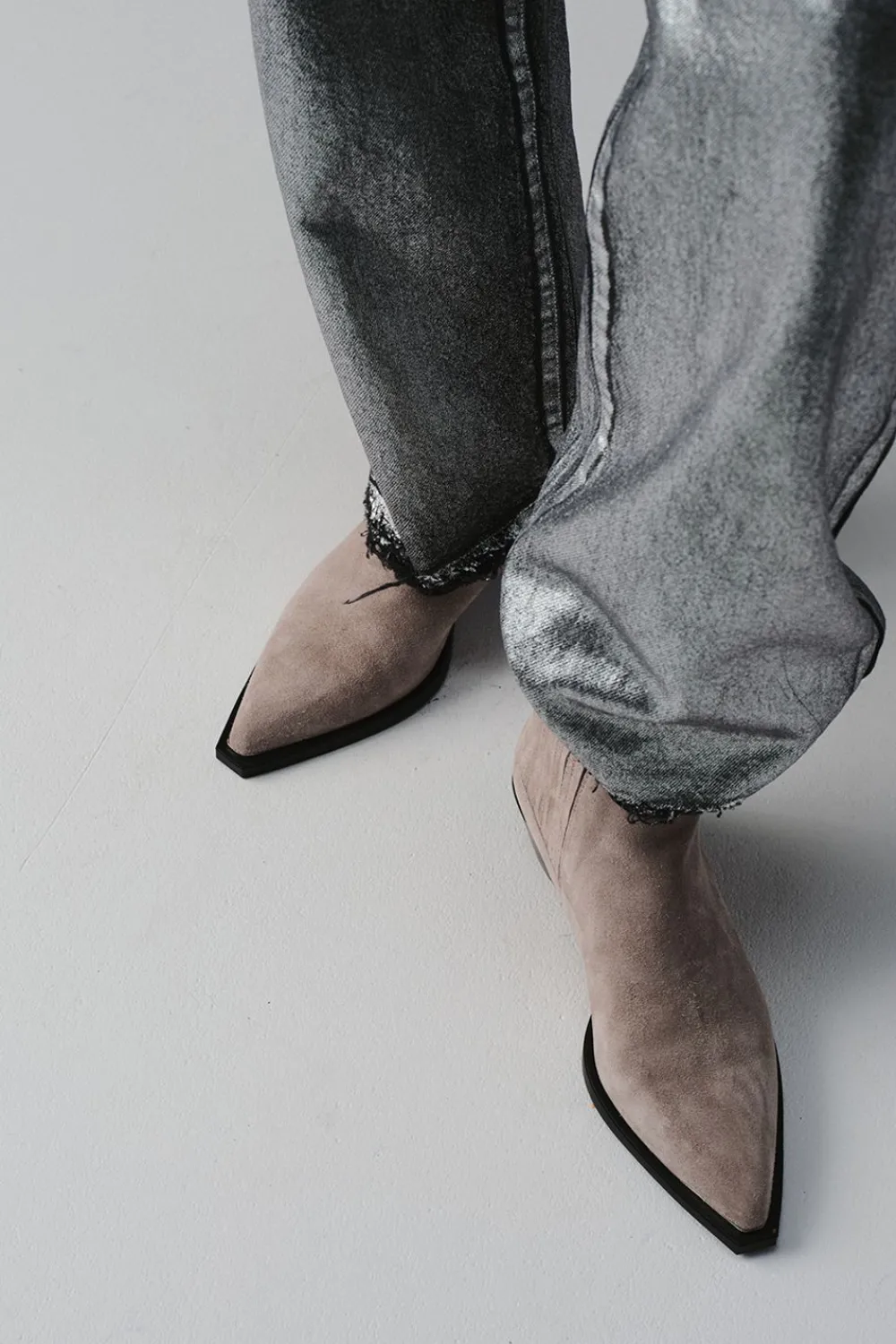 COPENHAGEN STUDIOS Westernstiefel-Cph244 Suede Leichter Stein